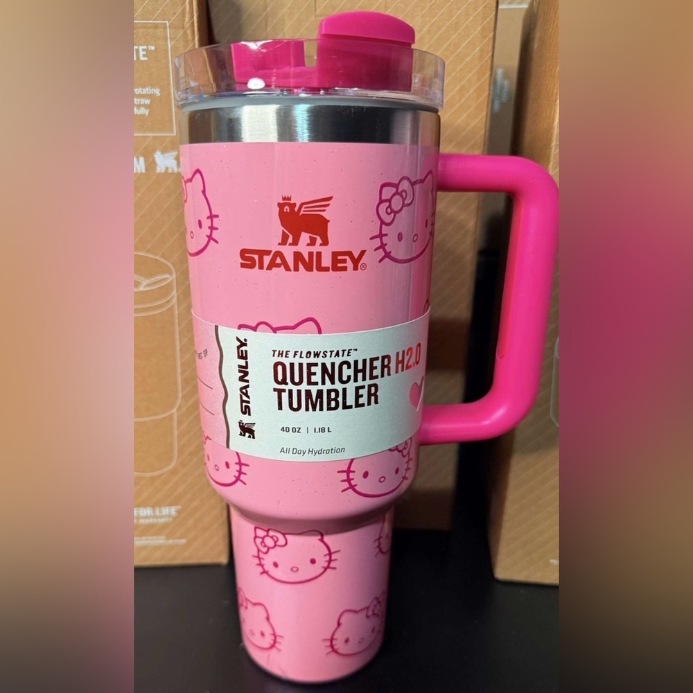 Stanley Pink Hello Kitty Insulated Tumbler